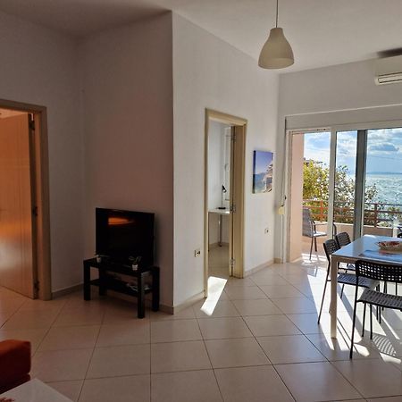 Orange Corner Apartment Sarandë Eksteriør bilde