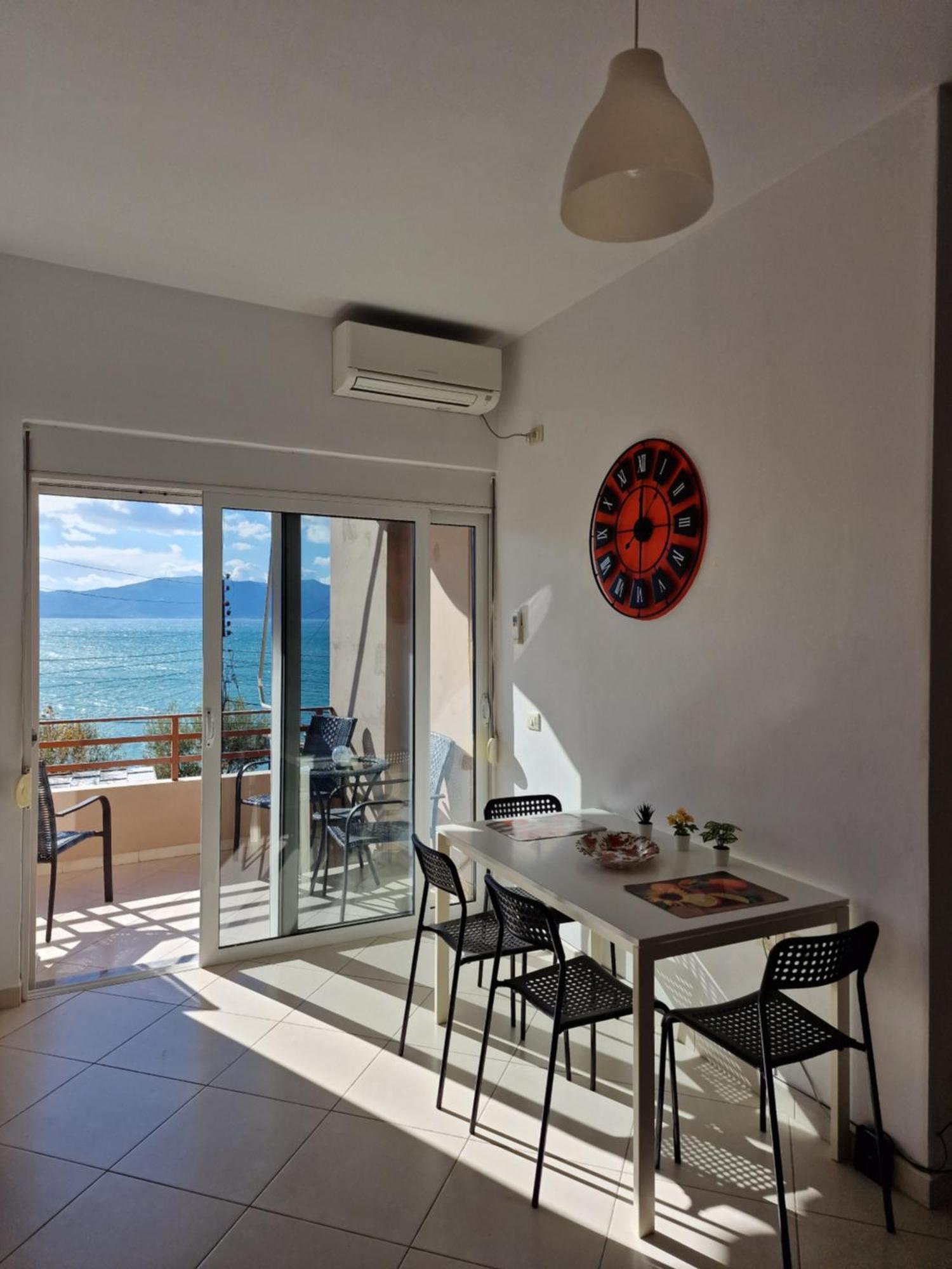 Orange Corner Apartment Sarandë Eksteriør bilde