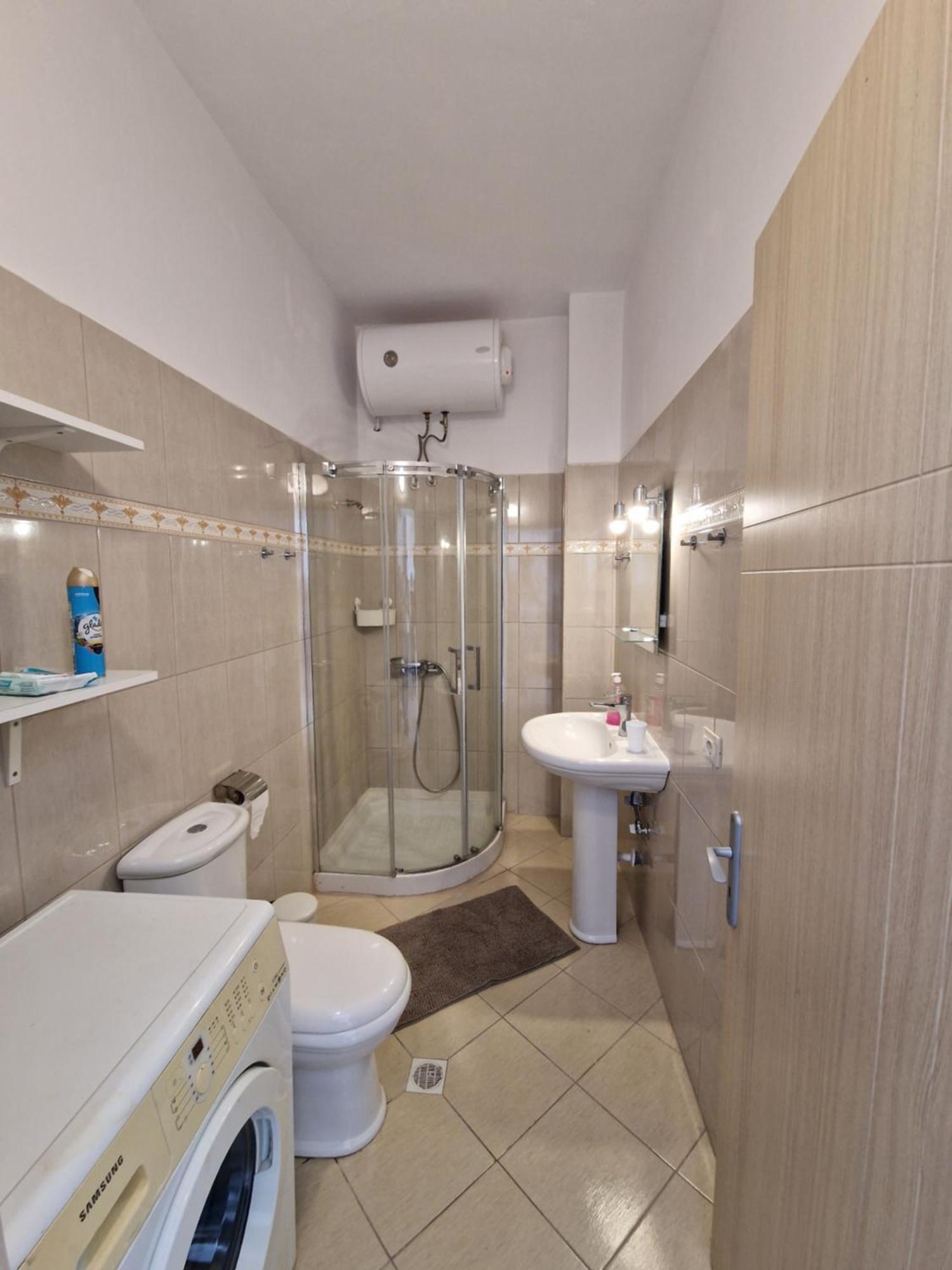 Orange Corner Apartment Sarandë Eksteriør bilde