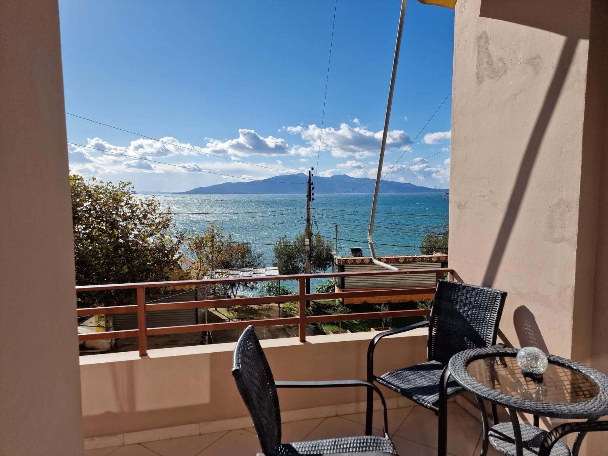 Orange Corner Apartment Sarandë Eksteriør bilde